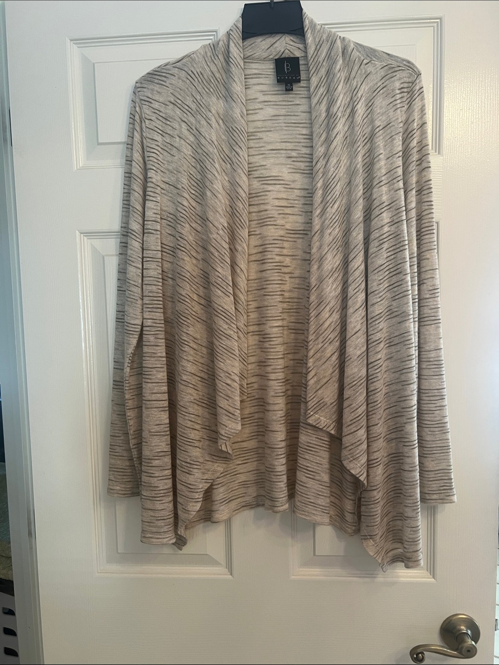 bobeau Heathered Cream and Sage Open-Front Draped Cardigan